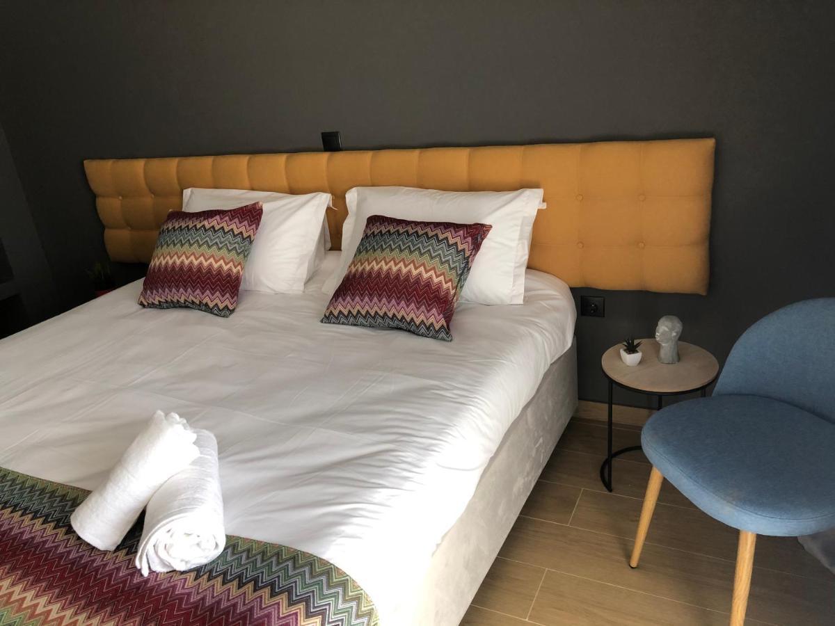 Metropolitan Complex Suite Faliro Pireusz Kültér fotó